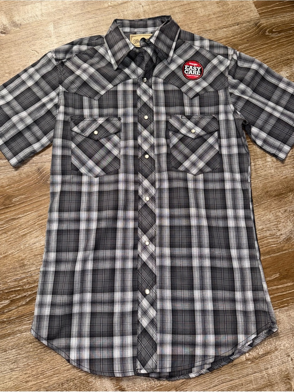 Wrangler Black & White Plaid Short-Sleeve Western Shirt